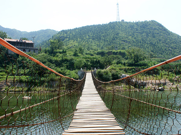 木質(zhì)吊橋